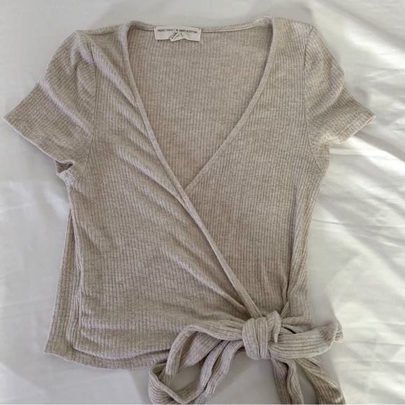Urban Outfitters Tops - V tie top